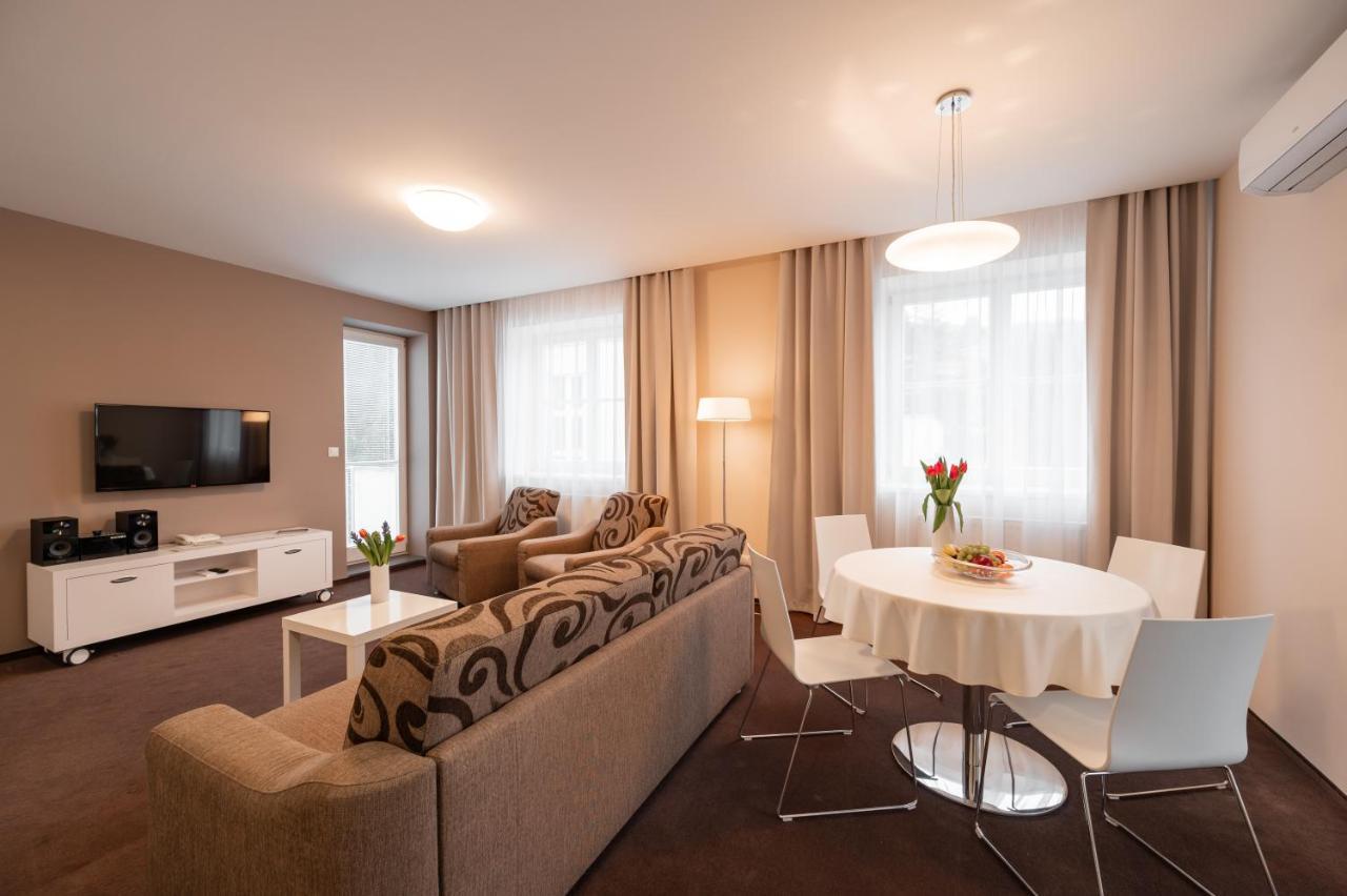 Hotel Vila Viola Luhačovice Eksteriør bilde