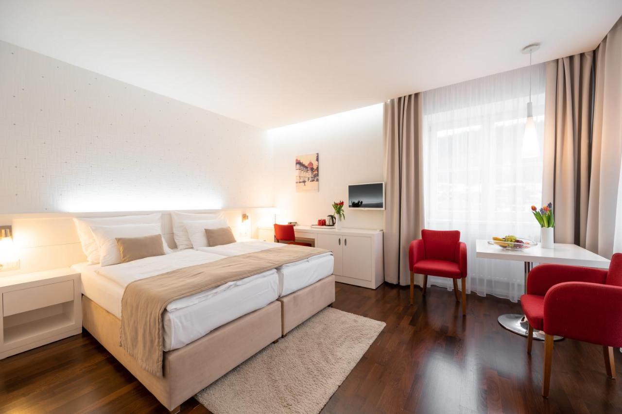 Hotel Vila Viola Luhačovice Eksteriør bilde
