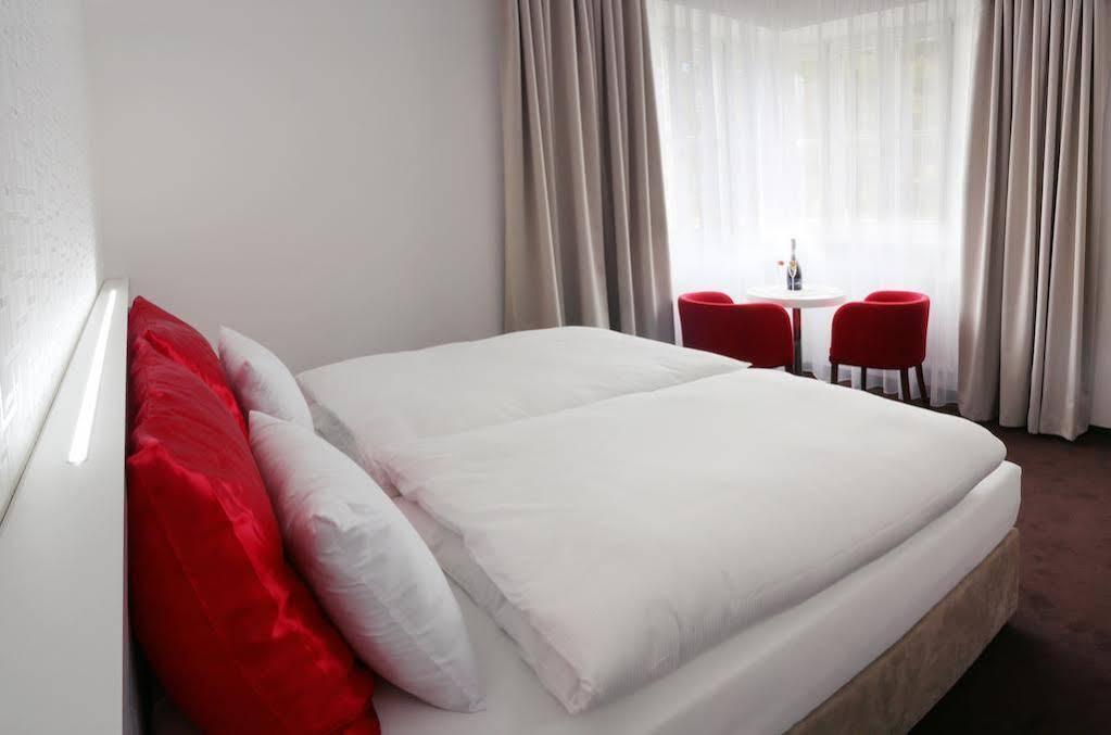 Hotel Vila Viola Luhačovice Eksteriør bilde