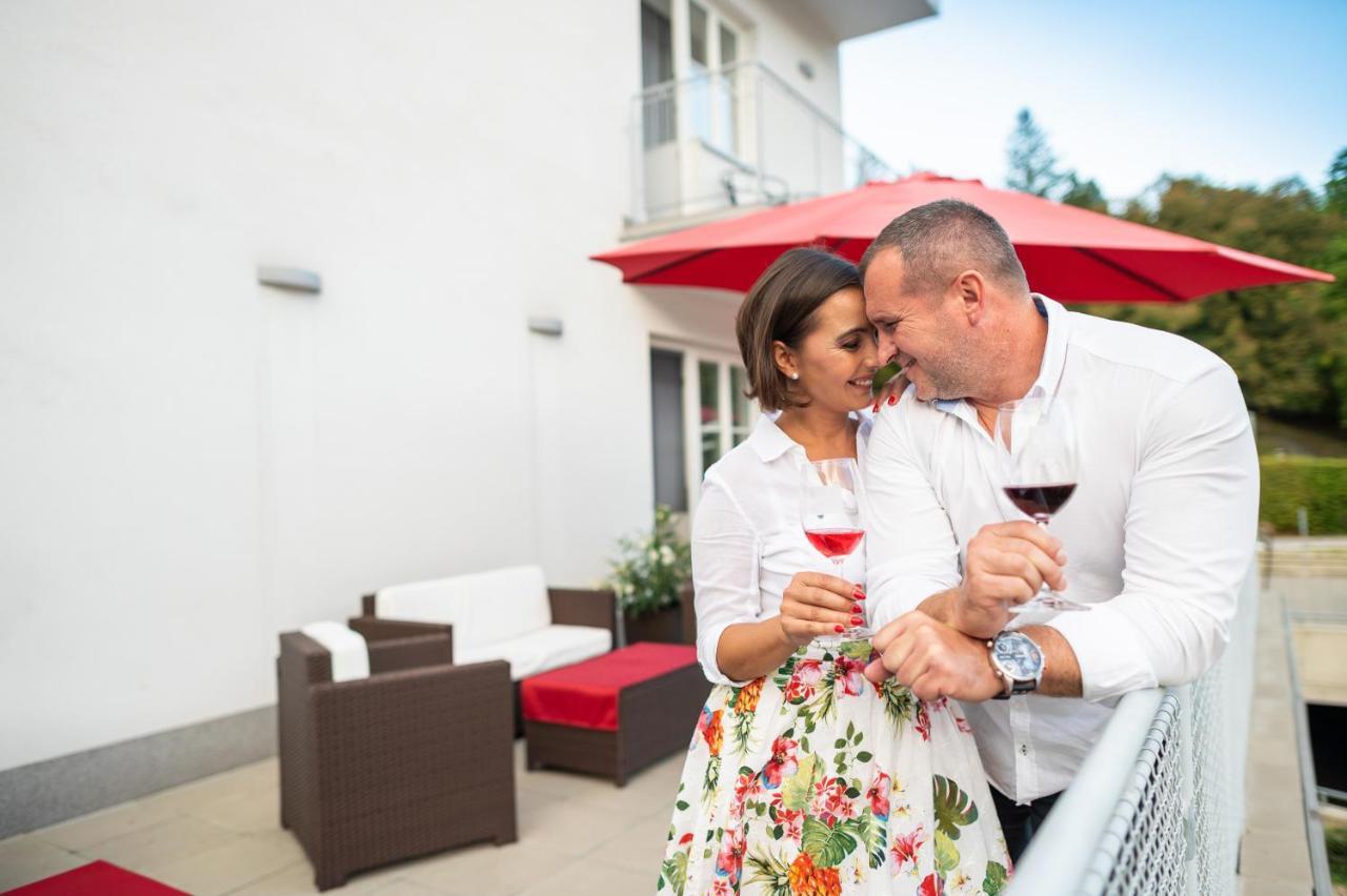 Hotel Vila Viola Luhačovice Eksteriør bilde